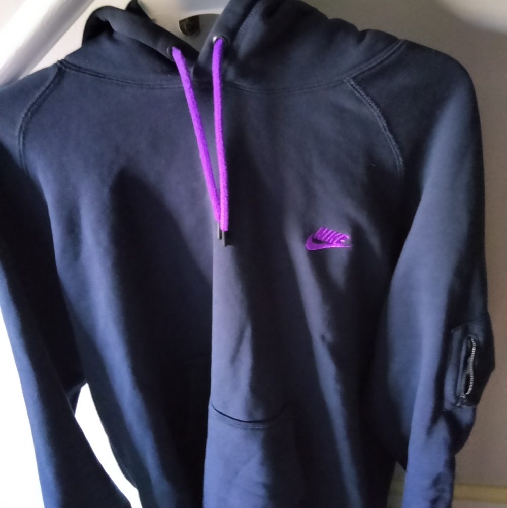 Nike hoodie